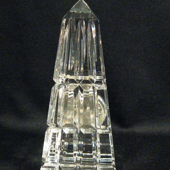 WATERFORD CRYSTAL OBELISK QUARTZ CLOCK - Picture 2 of 4